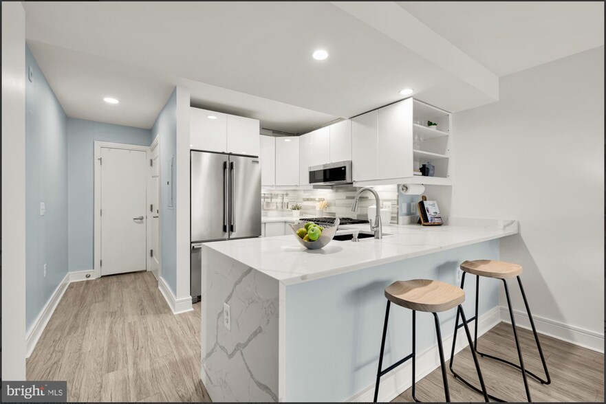 Kitchen - 800 4th St SW