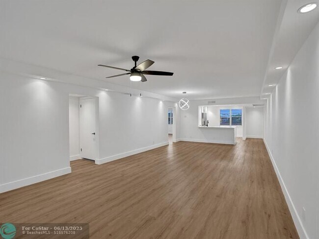 Building Photo - 3305 Aruba Way