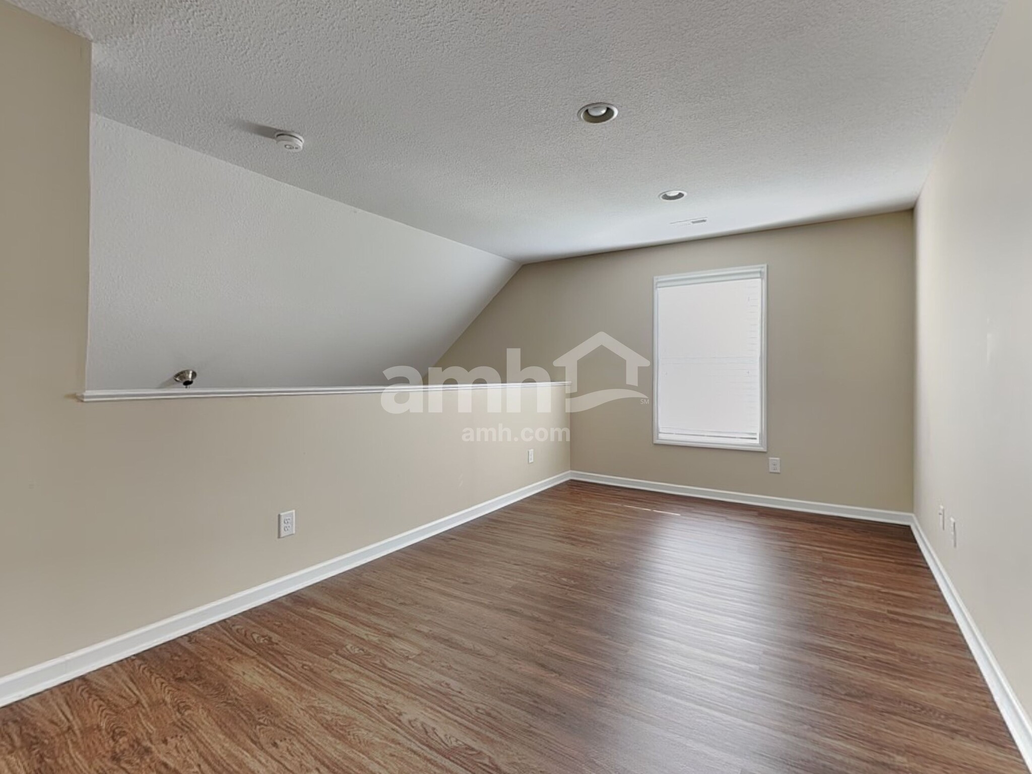 Building Photo - 1522 Dempsey Rd