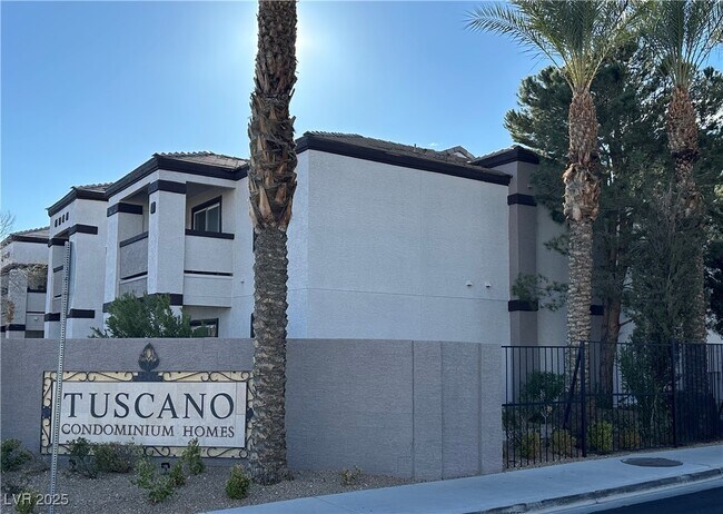Building Photo - 7255 W Sunset Rd