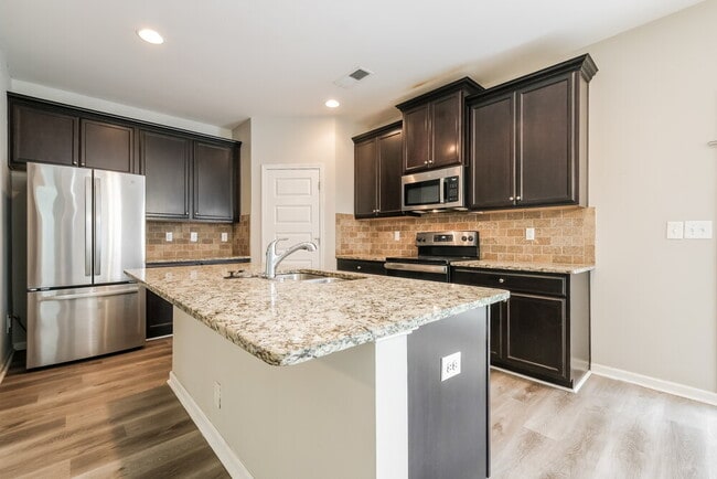 Building Photo - 3992 Tyne Ct