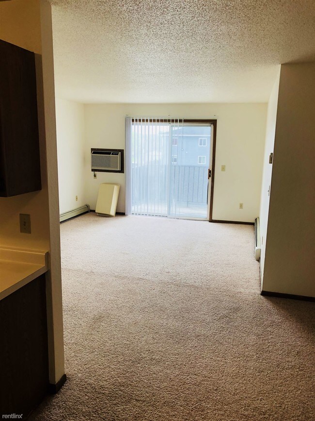 Building Photo - 1202 34th Ave S