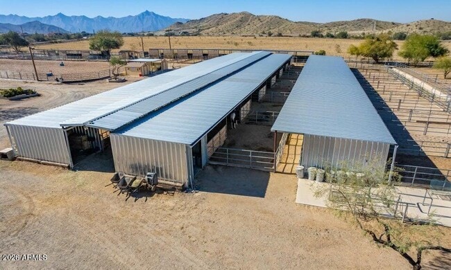 Building Photo - 3232 Carver Rd