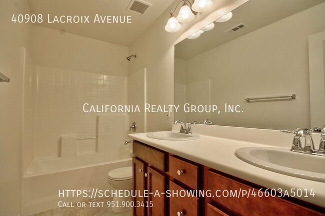 Building Photo - 40908 Lacroix Avenue'