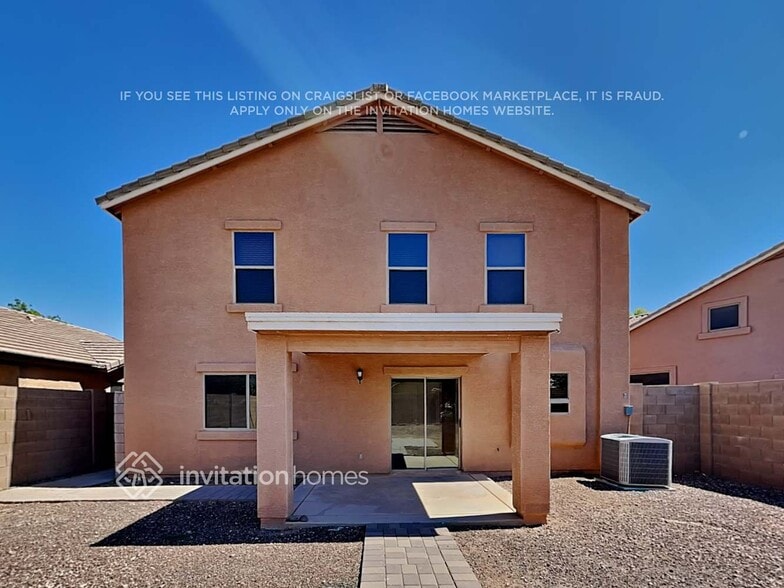 Building Photo - 1374 Matthews Dr