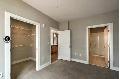 Building Photo - 211 Concord Tpke