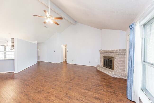 Building Photo - 6818 Brockington Dr