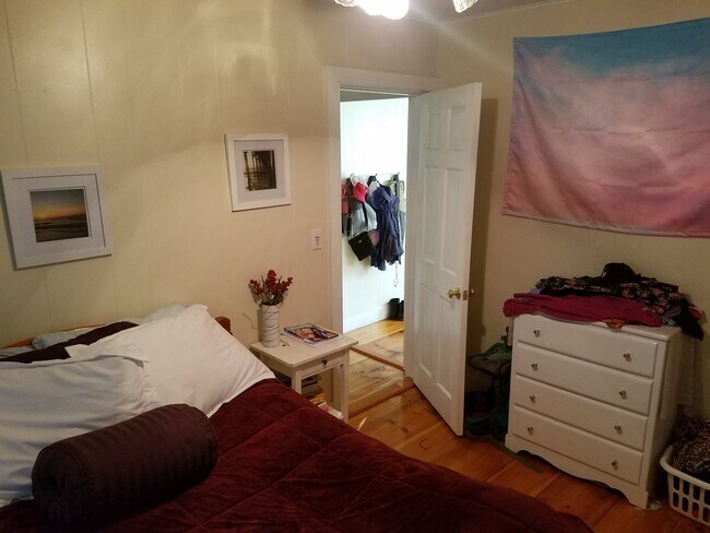 Building Photo - 47 Mechanic St