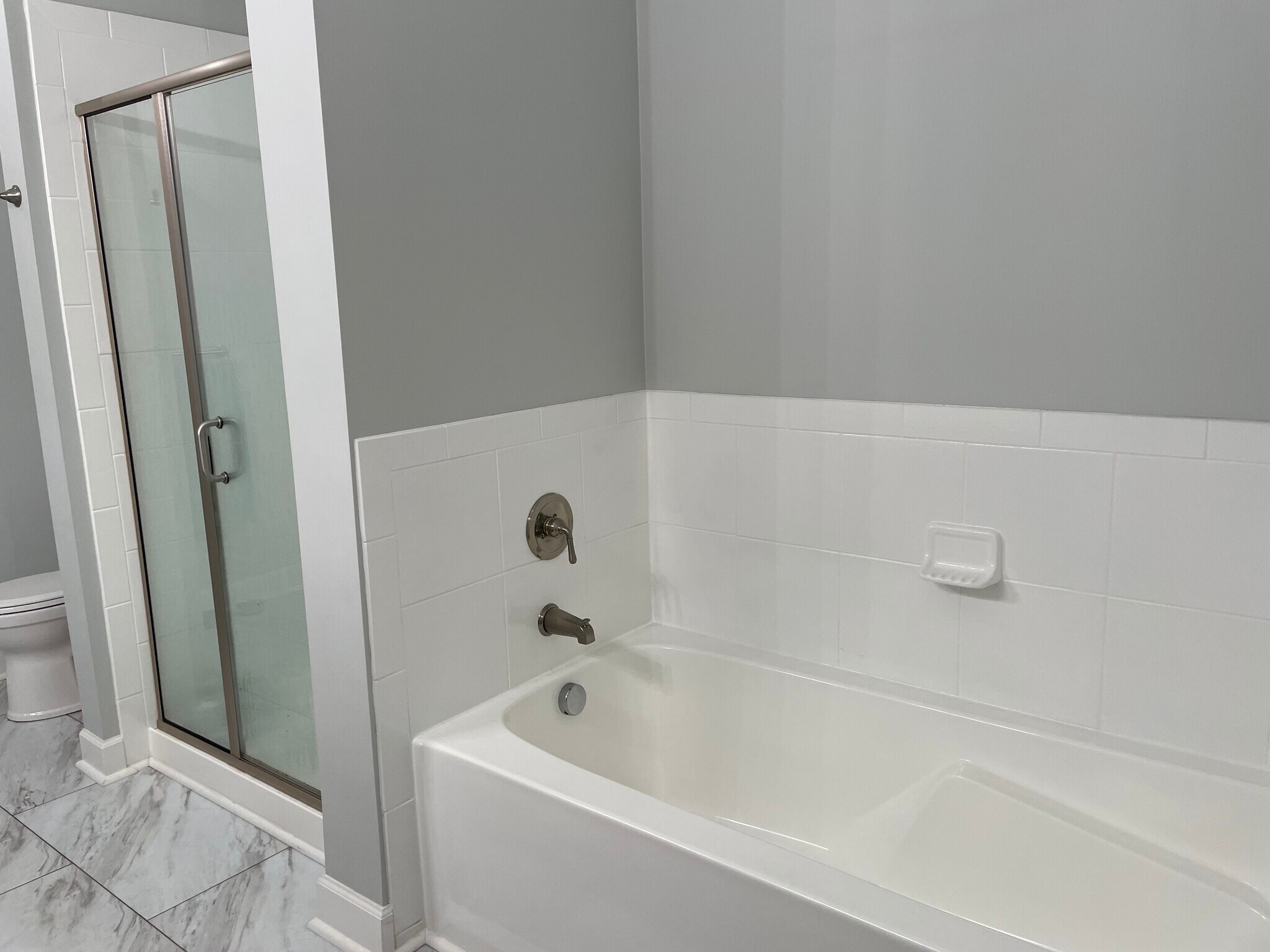 Contains both a tub and shower - 145 Pier View St
