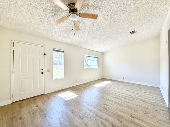 Building Photo - 66738 Taco Way