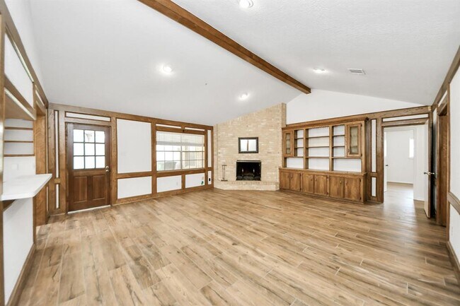 Building Photo - 8006 Oakington Dr