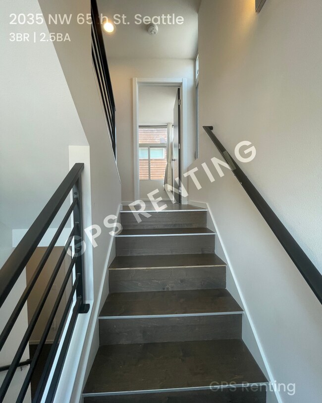 Building Photo - 2035 NW 65th St