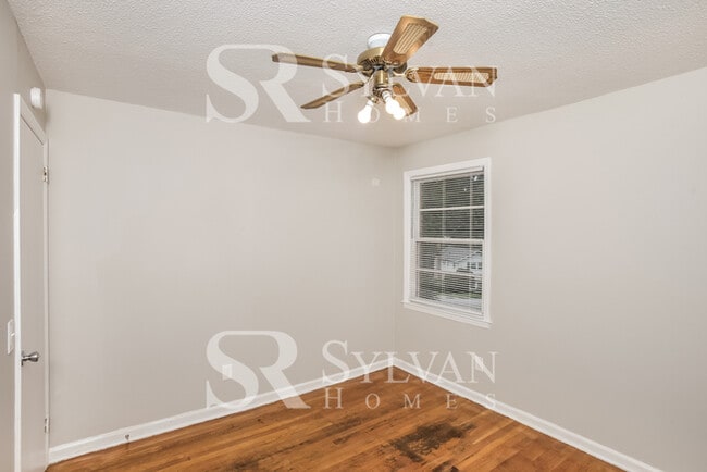 Building Photo - Prepare to be impressed by this 4 bedroom,...
