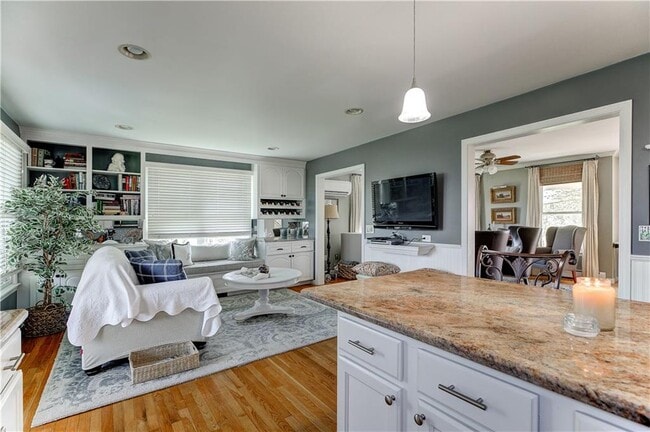 Building Photo - 66 McCorrie Ln