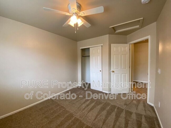 Building Photo - 2573 Cove Creek Ct