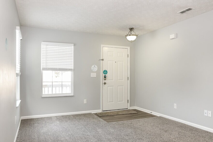 Building Photo - 3963 Genteel Dr