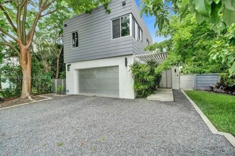 Building Photo - 6340 SW 80th St
