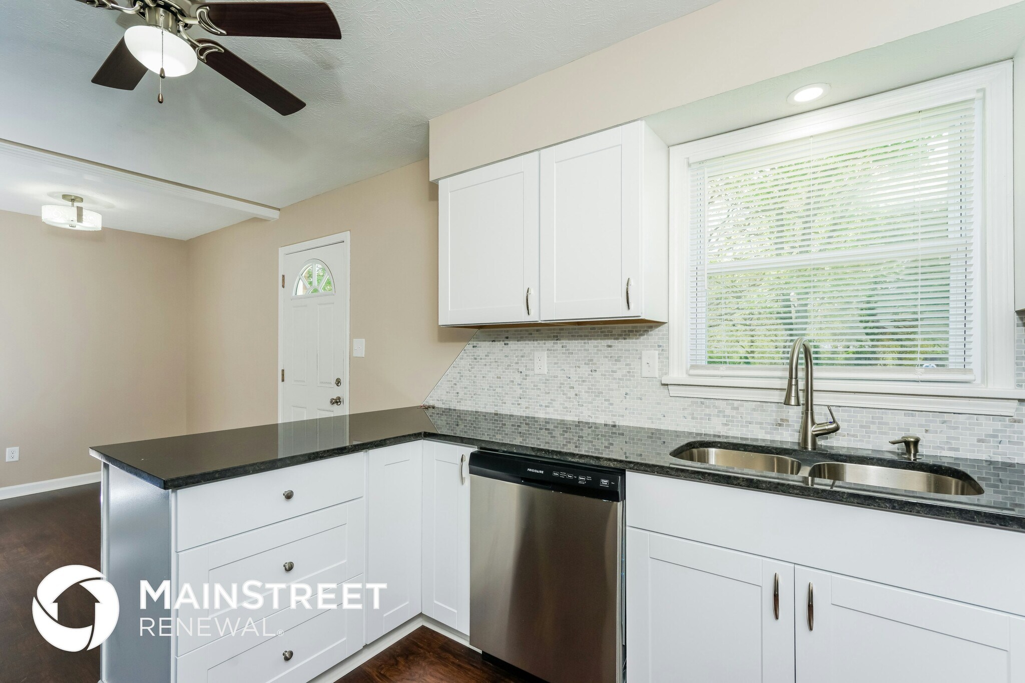 Building Photo - 3114 Tara Gale Dr