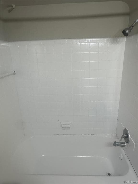 Building Photo - 7777 Auburn St