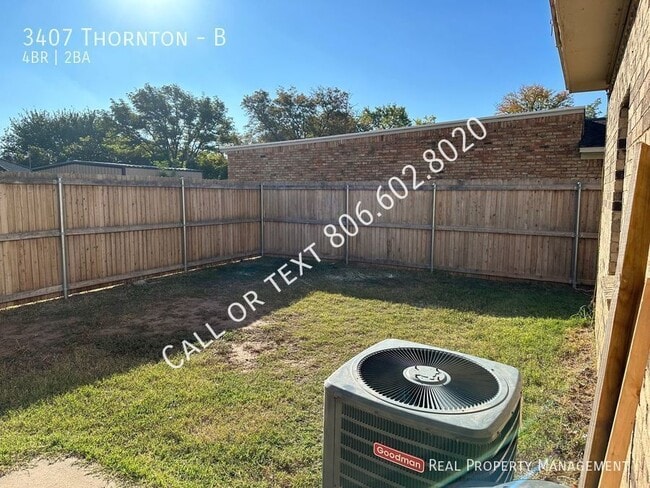 Building Photo - 3407 Thornton-B