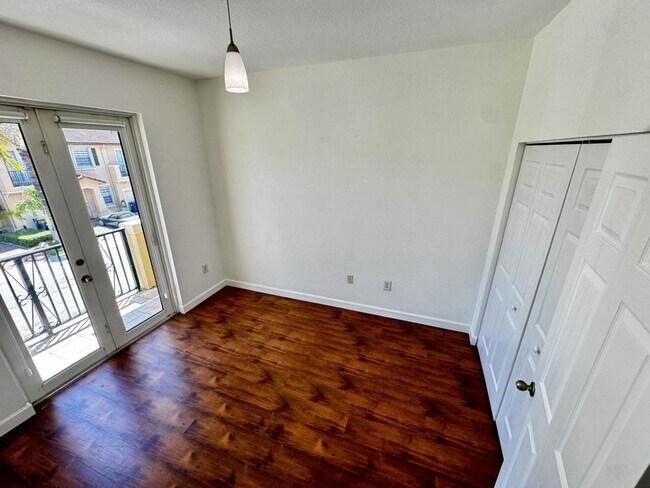 Building Photo - 12975 SW 135th St