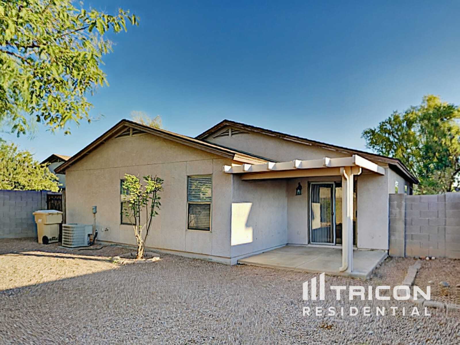 Building Photo - 1747 E Desert Rose Trail