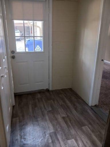 Building Photo - 1527 Rainbow Rd