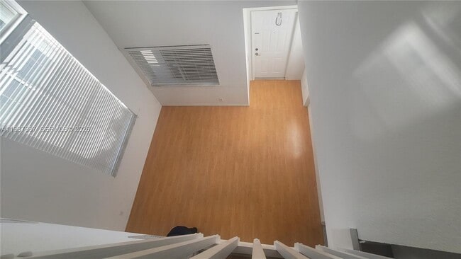 Building Photo - 11400 NW 34th Pl