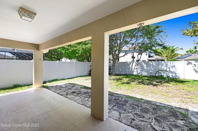 Building Photo - 1202 Becket Pl