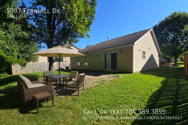 Building Photo - 5307 Fernhill Dr