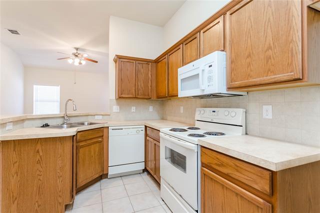 Building Photo - 436 Blake Ln