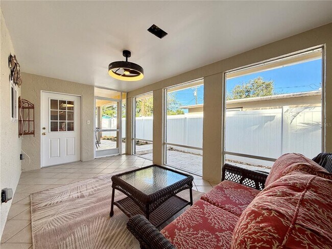 Building Photo - 225 70th St N