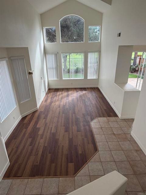 Building Photo - 2450 La Costa Ave