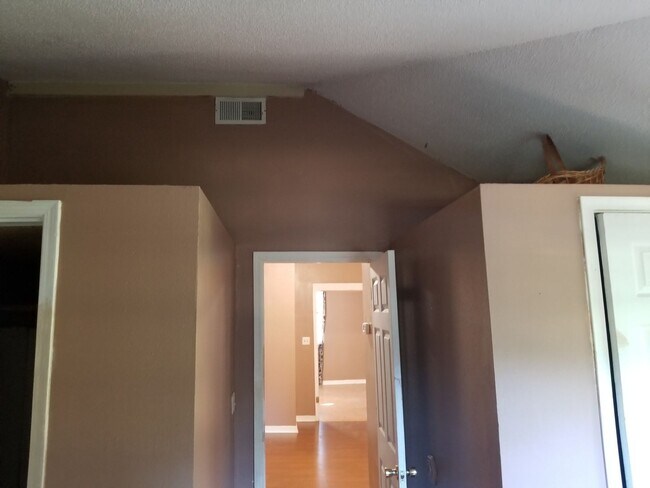 Building Photo - Charming 2BR House in Crestview