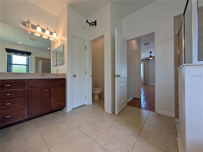 Building Photo - 5303 Moon Shell Dr