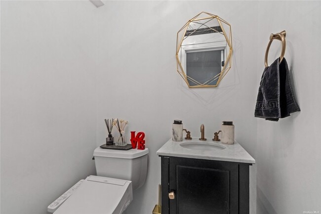 Building Photo - 2714 Ellen Rd