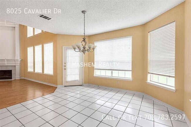Building Photo - 8025 Cavalier Dr