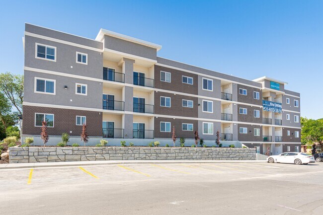 Building Photo - 1258 Grant Ave