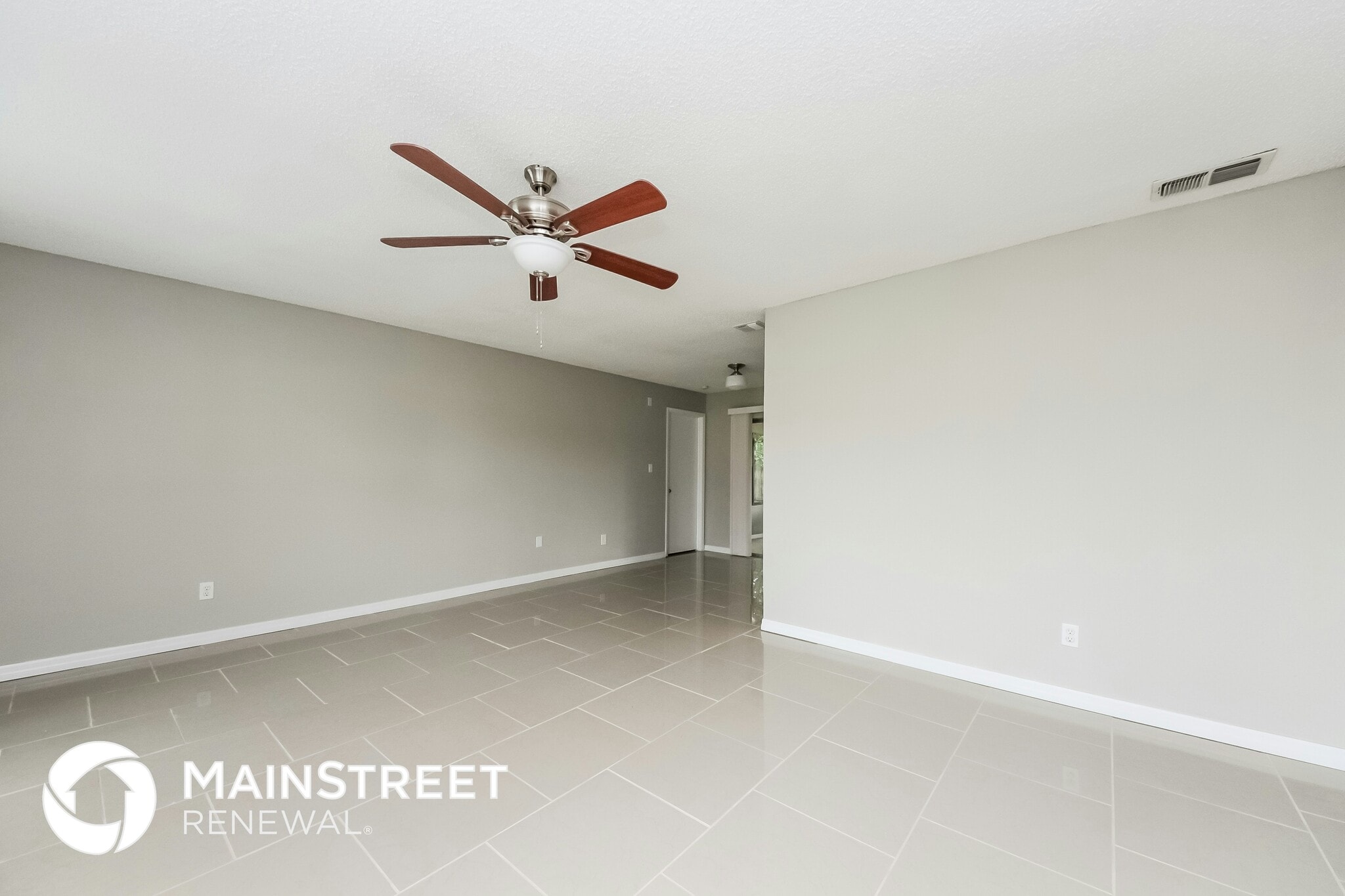 Building Photo - 7236 Plantain Dr