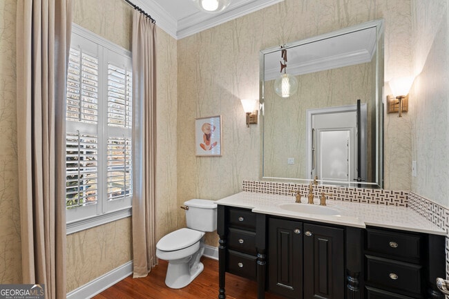 Building Photo - 102 N Cove Dr