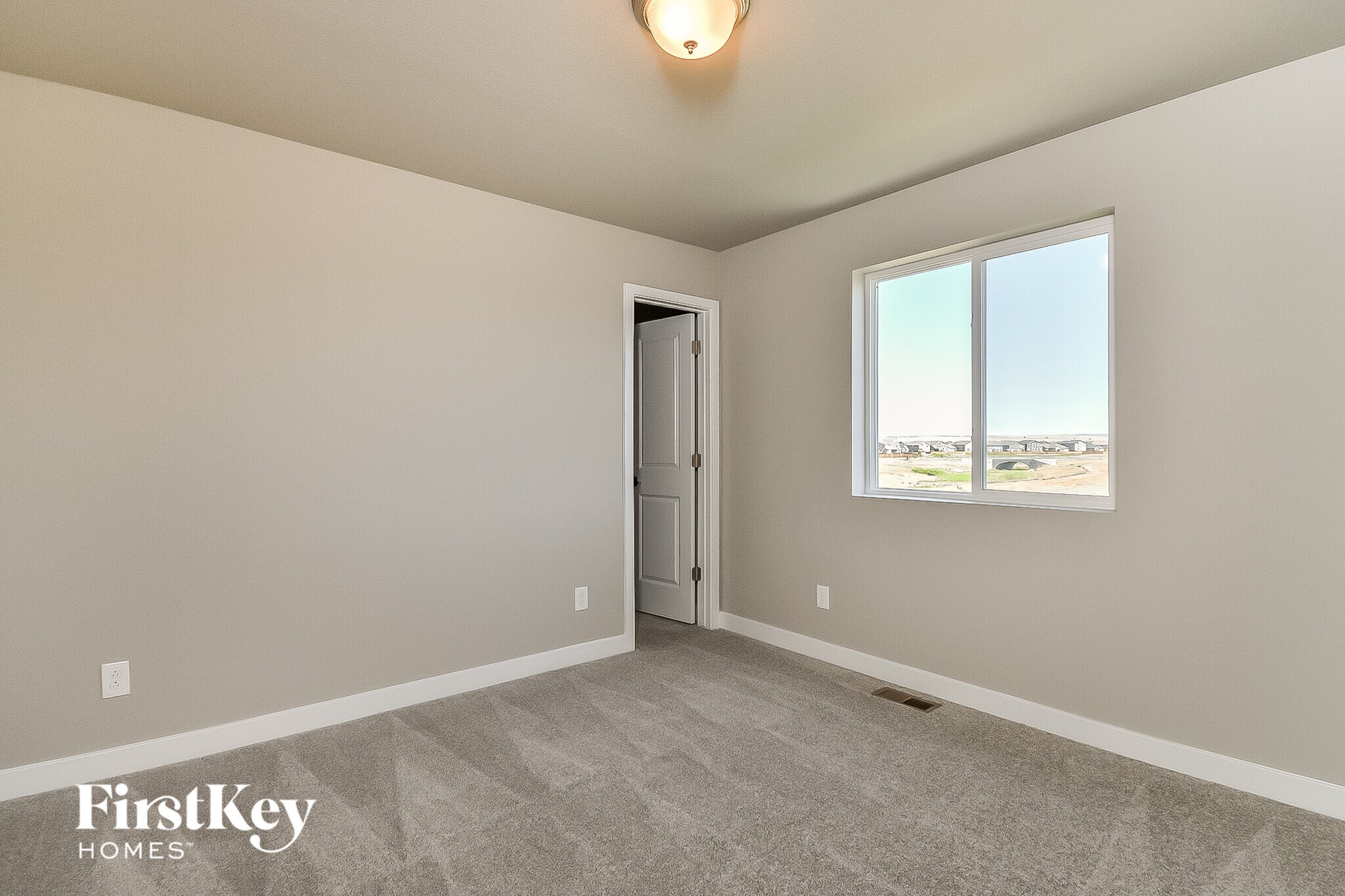 Building Photo - 10718 Luneth Dr