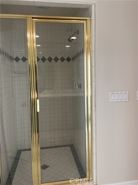 Building Photo - 6492 Fairlynn Blvd