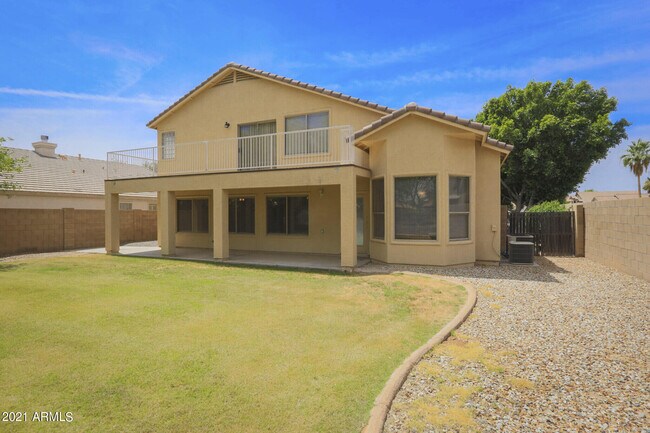 Building Photo - 7456 W Aurora Dr