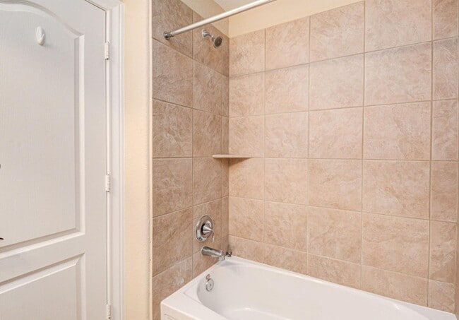 Building Photo - 199 Pinto Point Dr