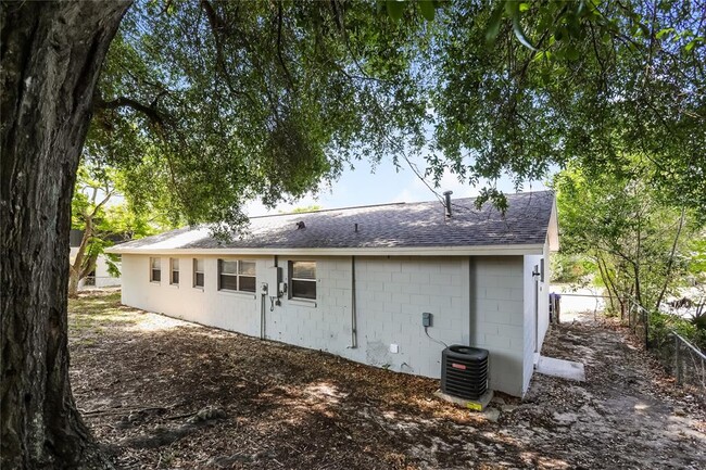 Building Photo - 1679 S Central Ave