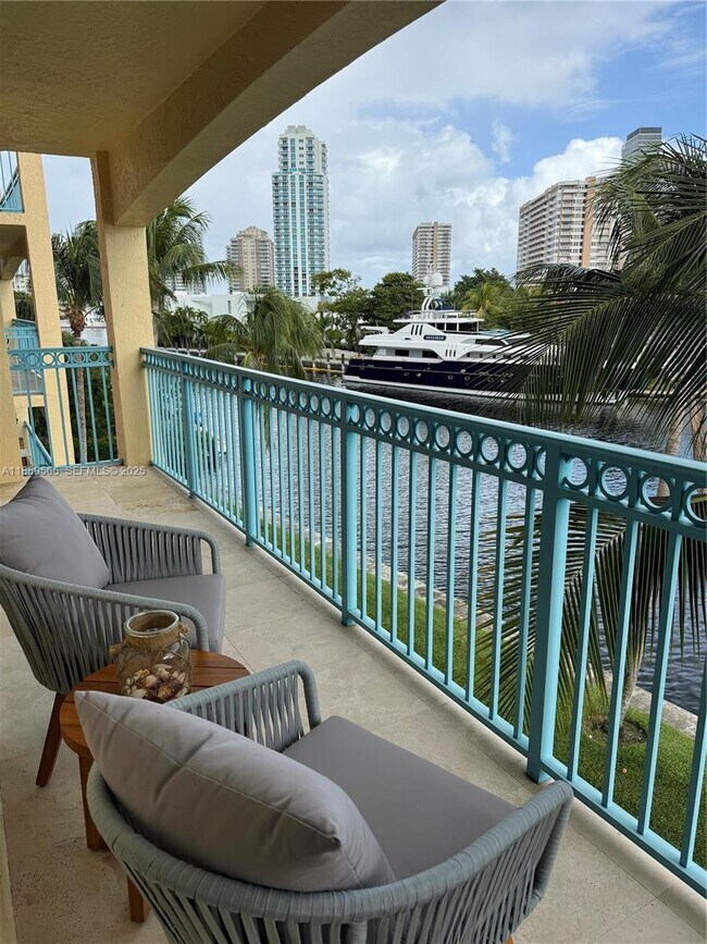 Building Photo - 201 Golden Isles Dr