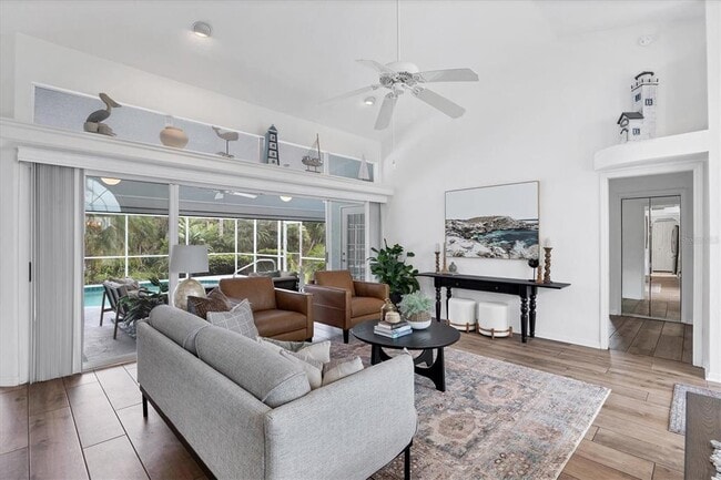 Building Photo - 11 Amberjack Ln