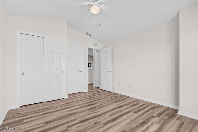 Building Photo - 2620 Somerville Loop