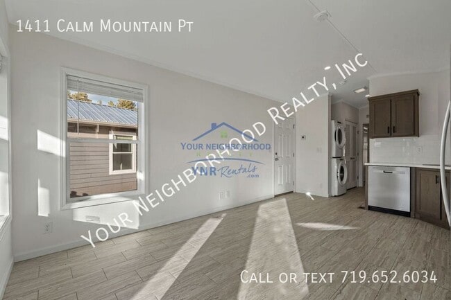 Building Photo - 1411 Calm Mountain Pt