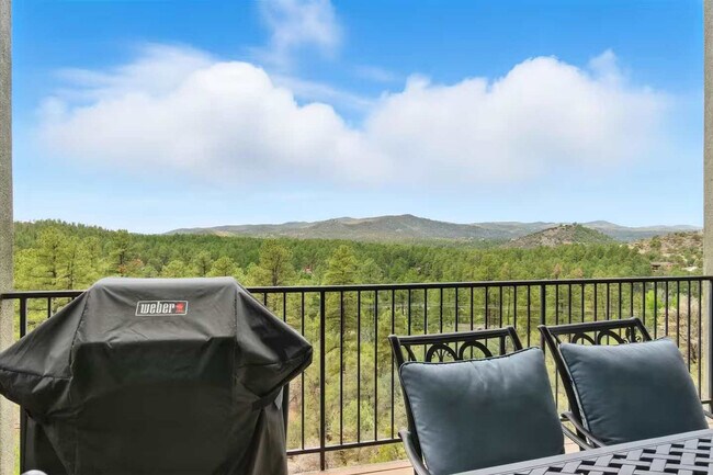 Building Photo - 1670 South Maddi-SI ID1475807P